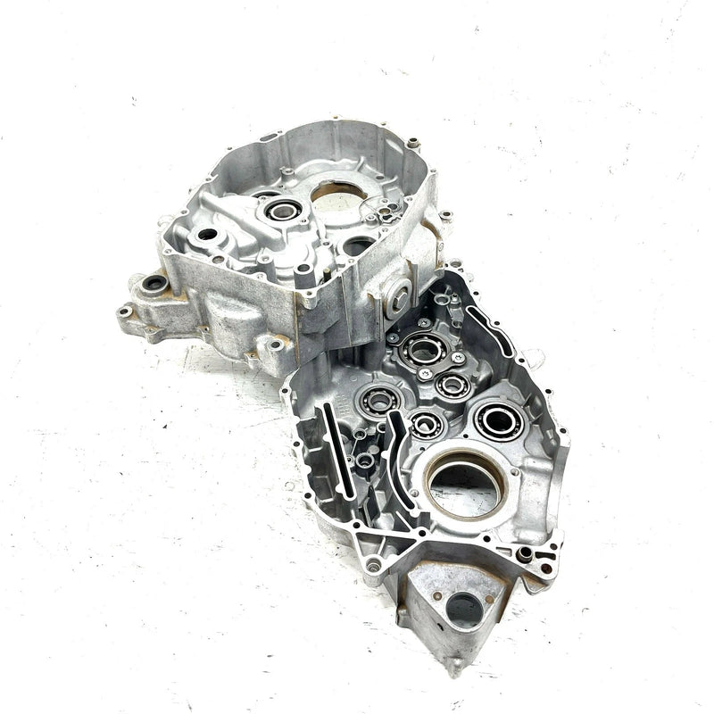 null Yamaha Moto 4 OEM Crankcase 1YW-15100-09-00 AY57