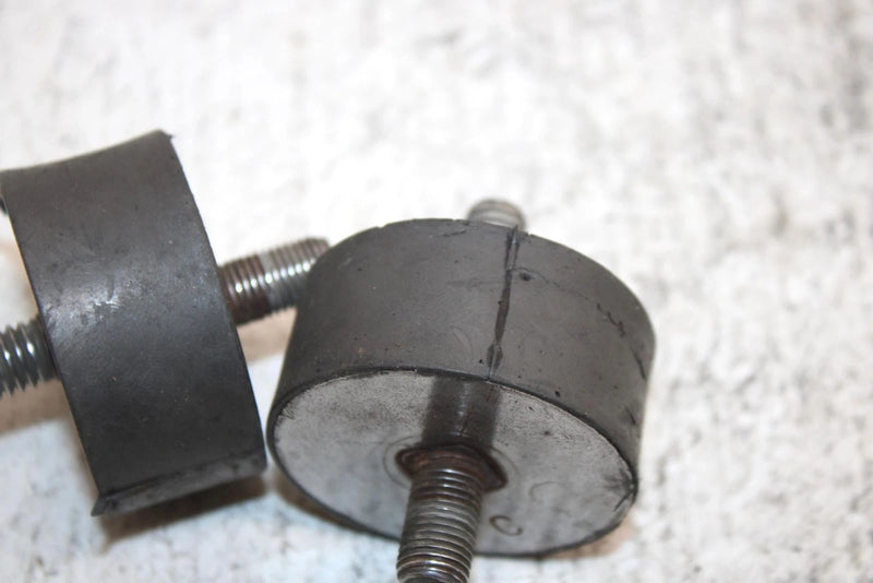 2001 Polaris Sportsman 500 Ho Oem Engine Mount Dampner Pair 3110046 AP88