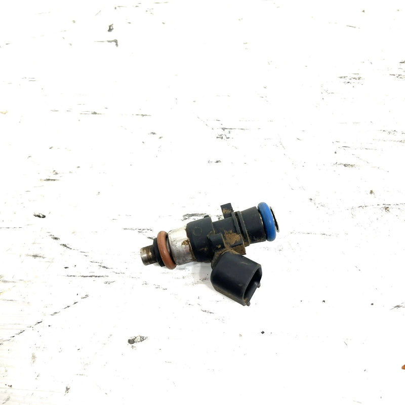 2015 Polaris Ranger 570 4x4 Full Size OEM Fuel Injector 2521068 XP10.1 
