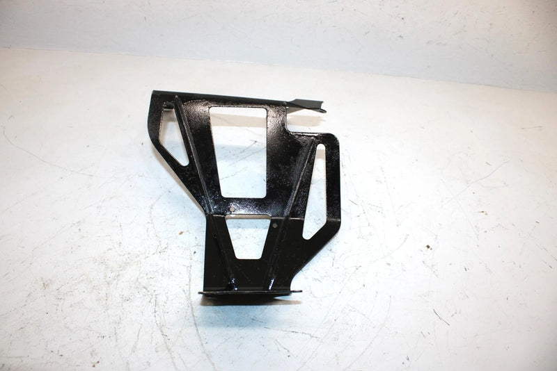 00 Polaris Xc Sp 600 Oem Resonator Chassis Bracket 1260882-029 1261025-029 SP140