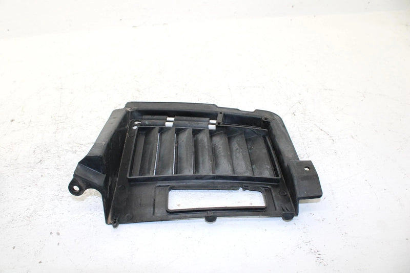 1989 Yamaha Phazer Oem Side Louver Set 8X9-77131-00-00 SY13