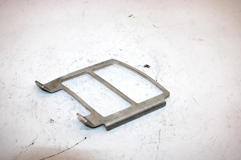 05 Polaris Iq 440 Oem Right Intake Foam Bracket 5249221 SP202