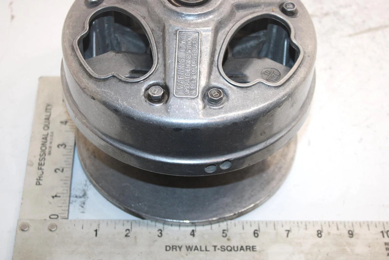 90 Yamaha Exciter Oem Primary Drive Clutch 82M-17601-19-00 SY3