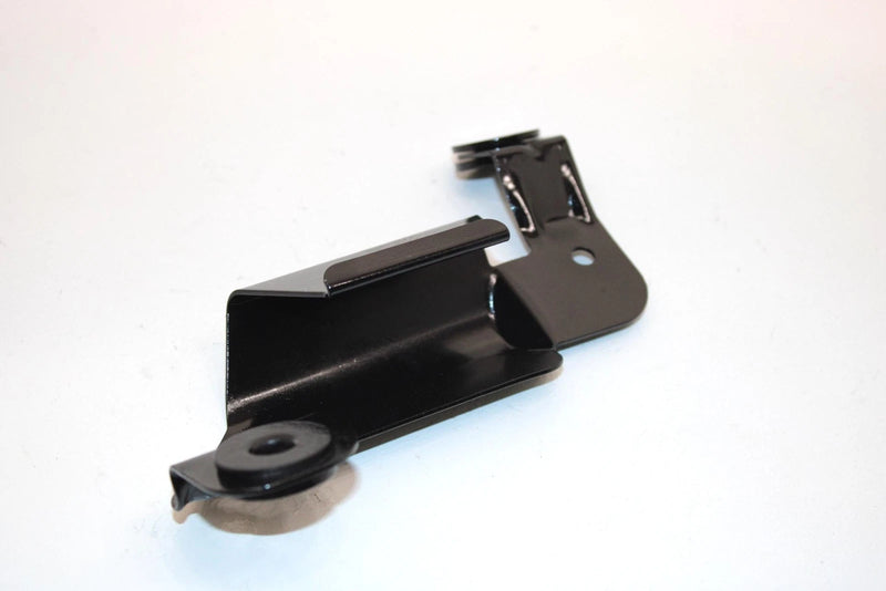 92 Suzuki Quadrunner 230 Lt230e  Oem Side Panel Bracket 63113-35B01 AS2