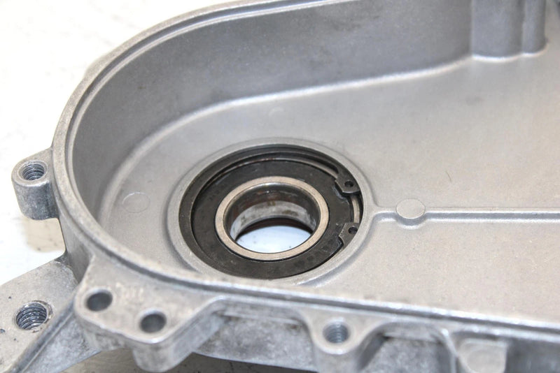 2006 Polaris 600 Fusion Oem Chaincase Housing W/Bolt 2203548 SP31