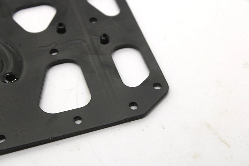 2007 Yamaha Attak Gt Oem Right Main Track Bracket 8FU-21943-00-00 SY135