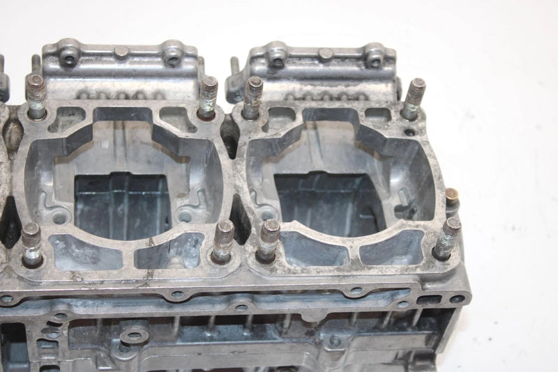 98 Polaris Xc 700 Oem Crankcase 3085511 3085575 SP130
