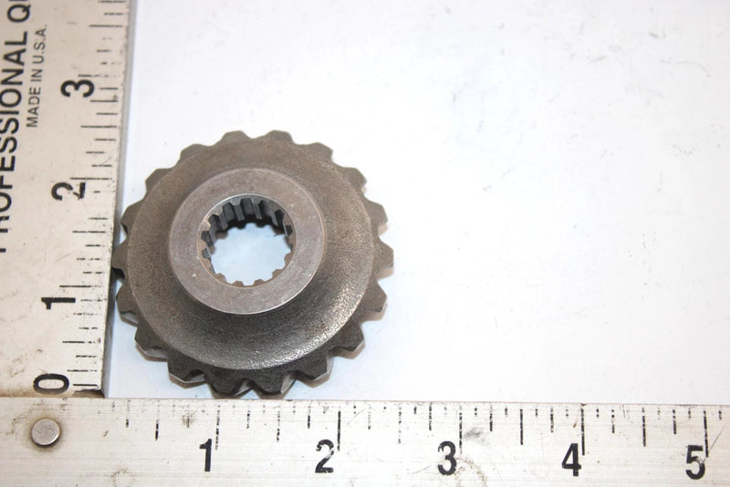 83 Yamaha  Tri Moto 225 Ytm225dx Oem Middle Drive Gear 24W-Y1754-00-00 AY41