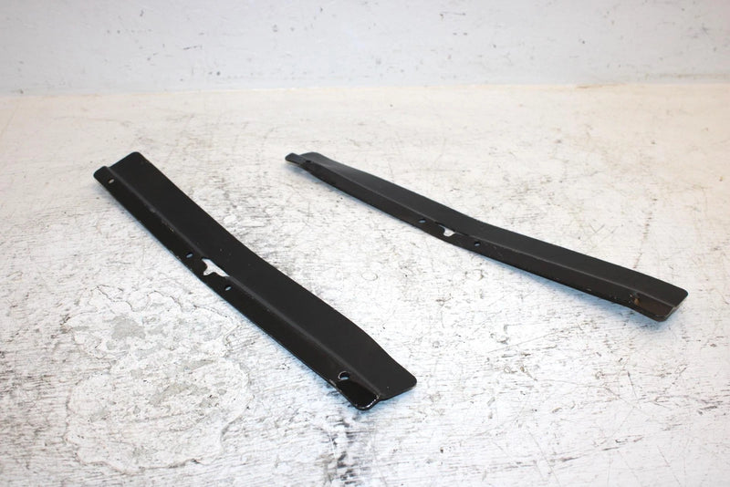 1996 Arctic Cat Zrt 600 Oem Rear Hood Guide Pair 0616-832 SA6