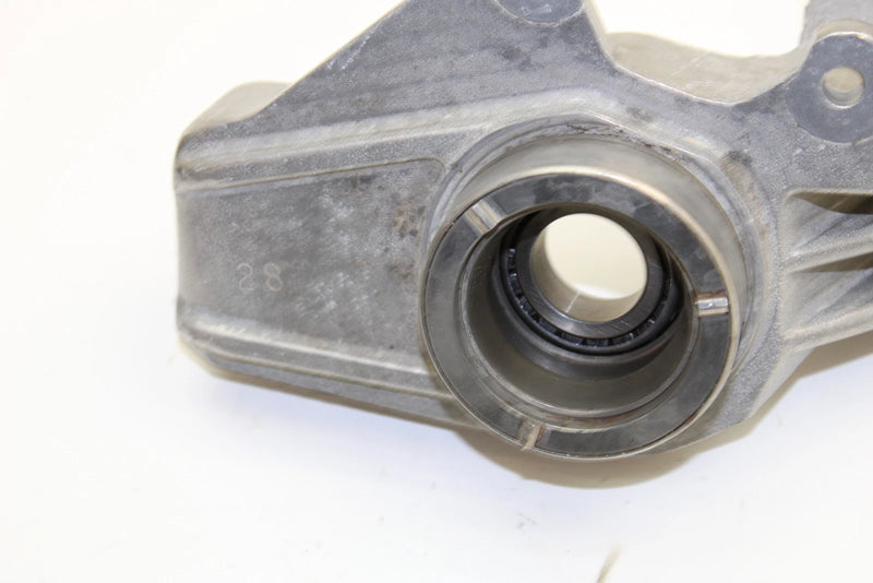 87 Polaris Trail Boss 250 4x4 OEM Front Right Knuckle 1843027 AP105