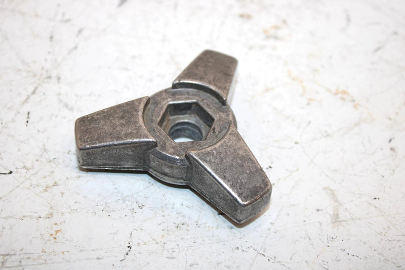 92 Polaris Classic Oem Backrest Knob 5630386-067 SP148