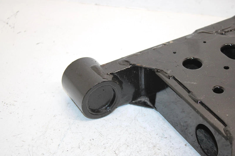 2001 Polaris Magnum 325 Oem Swingarm 1541577 AP98