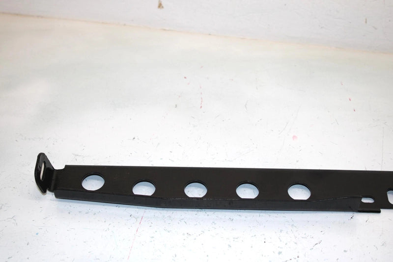 04 Polaris Atp 330 4x4 Oem Rear Box Frame 1014132-067 2200001 AP23