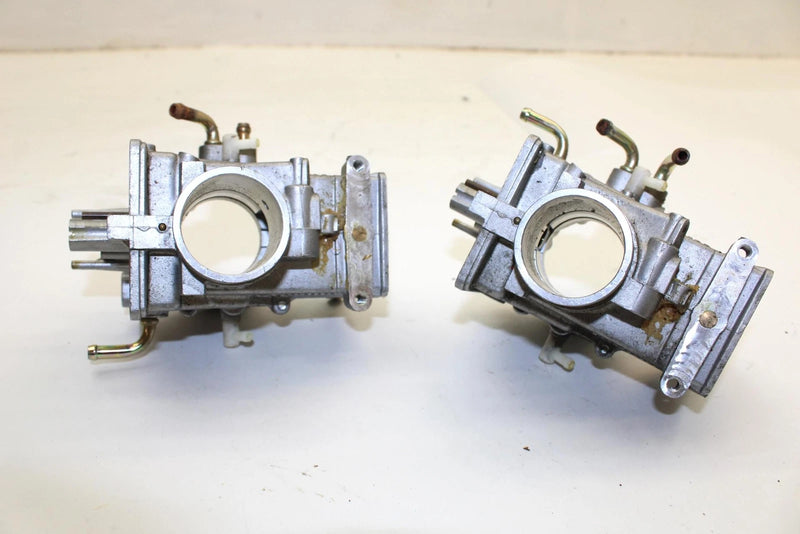2001 Yamaha Vmax 500 Oem Carbs Carburetor Body Pair 8CJ-14100-10-00 SY113