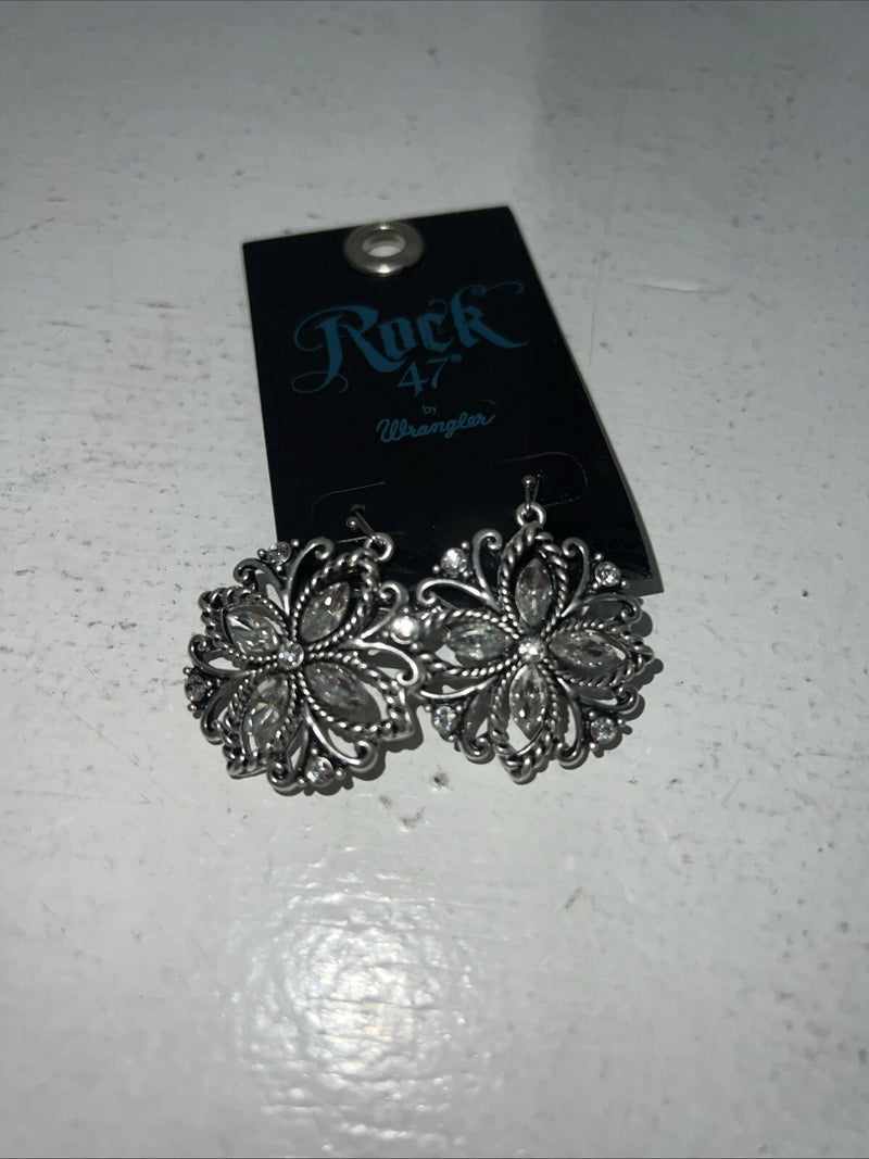 New Women’s Rock 47 Silver Diamond Dangle Earrings. ER3008R47 A-88