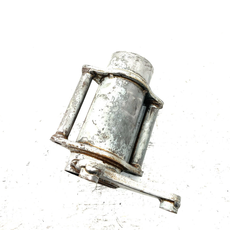 2000 Yamaha Warrior 350 YFM350X OEM Rear Axle Housing 3GD-25311-11-35 AY67