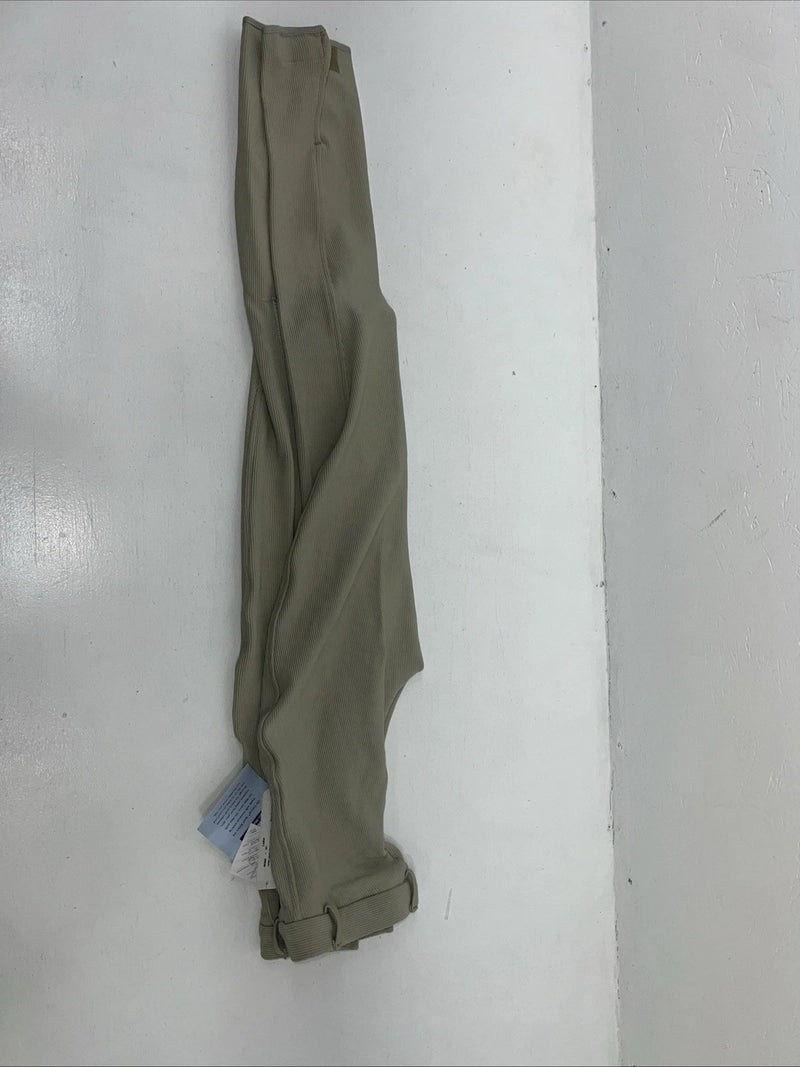 New Women’s Tan Sport Riders Knee Patch English Breeches. 26 L C-51