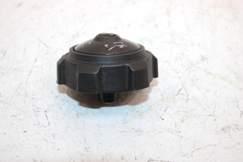04 Arctic Cat Sabercat 600 Efi Oem Oil Tank Cap 1670-365 SA239