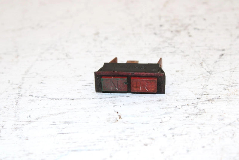 2000 Polaris Sportsman 325 Oem Neutral/Rev Indicator 4040054 AP11