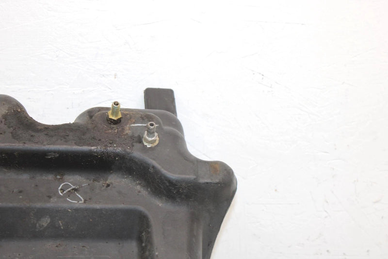 2003 Polaris Magnum 330 Oem Fuel Gas Tank 2520183 2520409 AP158