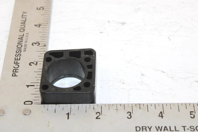 2009 Ski-doo Mxz 600 Oem Right 4 Point Suspension Block 503191562 SS92