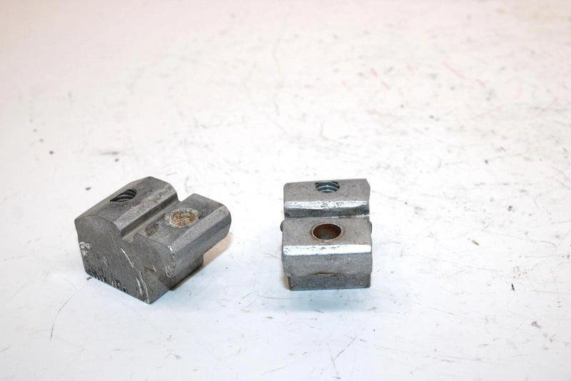 1987 Polaris 400 Oem Bogie Wheel Bracket Pair 5130570 SP61