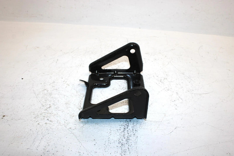 2004 Arctic Cat V2 650 Oem Engine Mount Bracket 1506-314 AA28 