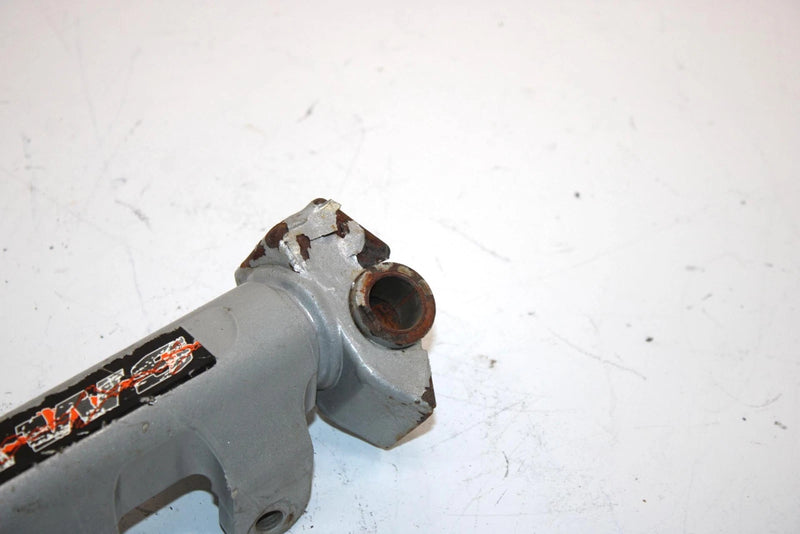 07 Arctic Cat M1100 Efi 153 Oem Right Steering Knuckle 1703-630 SA308