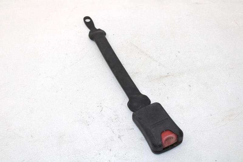 2015 Yamaha Viking Vi Oem Passenger Seat Belt Reciever 2PG-F470R-00-00 Q409