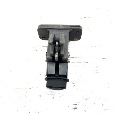 00-02 Yamaha WaveRunner GP1200 OEM Hatch Lid Lock F0X-6517C-00-00 JY28