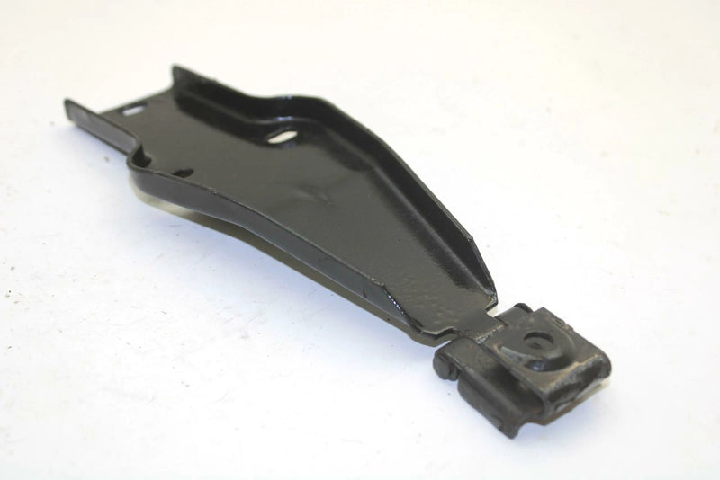 Polaris OEM Hood Hinge 2635005-067 Q637
