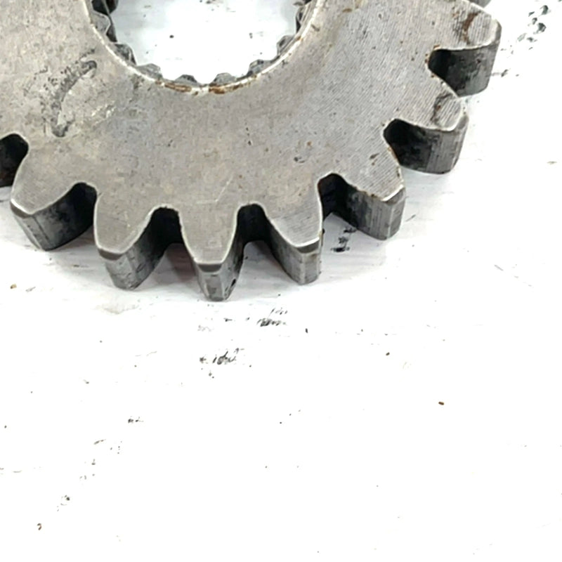 1983 Honda ATC200 OEM 19T Sub Transmission Gear 23941-958-680 AH82