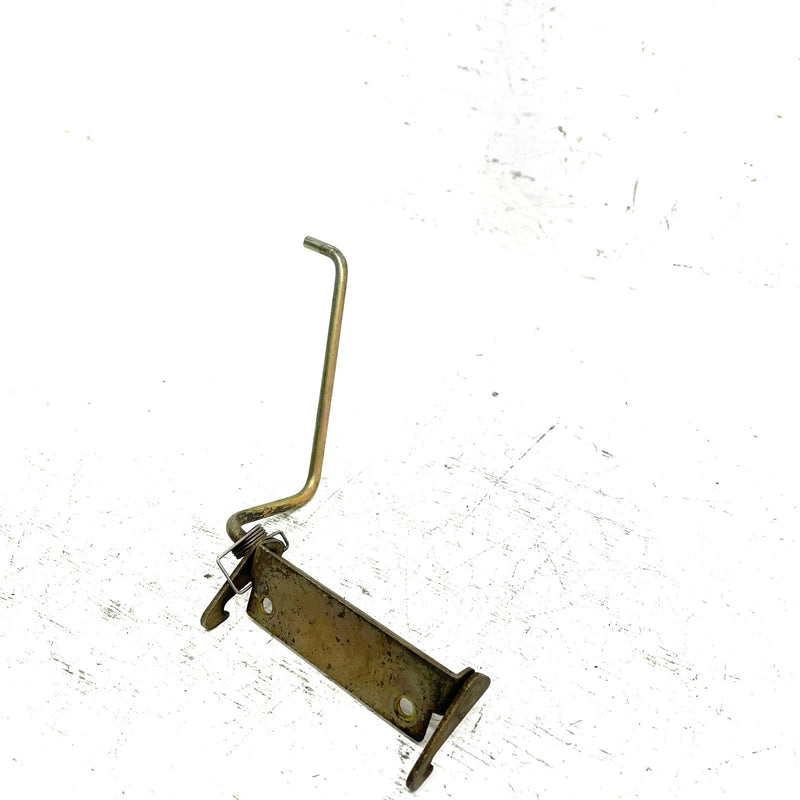 00-01 Arctic Cat 500 4x4 Automatic OEM Seat Latch 0406-490 AA32