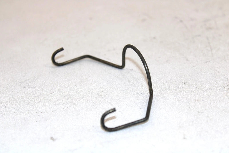 98 Polaris Xcr 440 Oem Exhaust Power Valve Retainer Clip  7080663 SP170