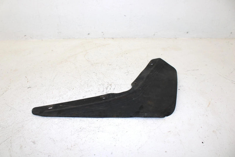 1984 Yamaha  Ytm 200 L Oem Rear Right Splash Guard 21V-21621-00-00 AY48