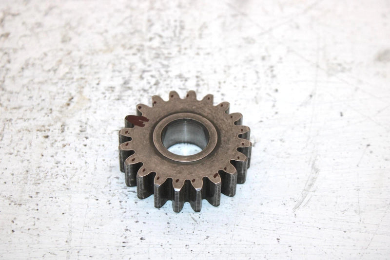 1996 Yamaha  Warrior 350 Oem 2nd Pinion Gear 1UY-17121-00-00 AY6