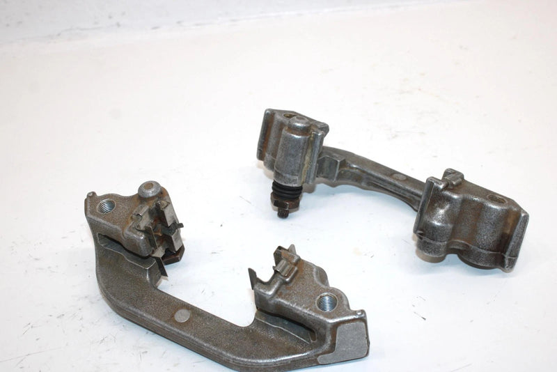 2006 Honda Trx 500 Fea Oem Front Brake Caliper Bracket 4545210-HP0-A01 AH14