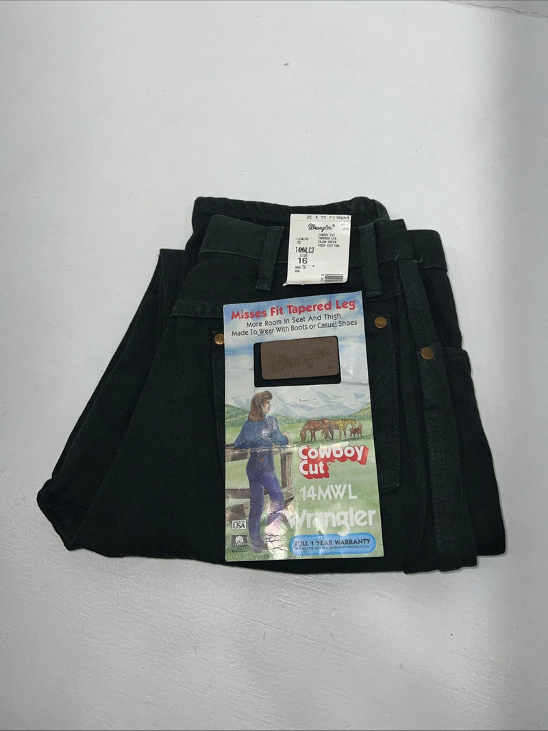New Women’s Green Cowboy Cut Wrangler Denim Jeans. 16x32 K-8