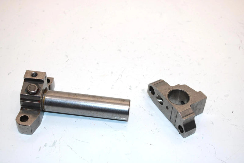01 Polaris Sportsman 400 Oem Rocker Arm Pivot Assembly 3084864 APS1