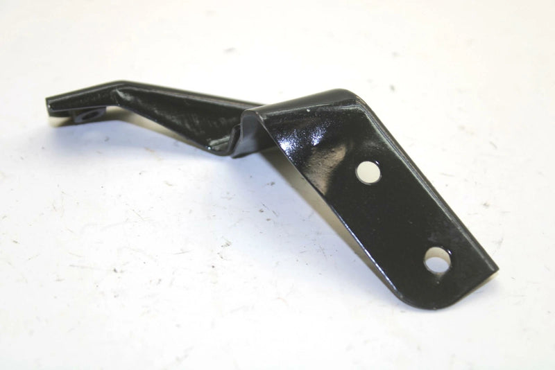Yamaha OEM Right Hood Bracket 82m-2196g-00-00 SY50