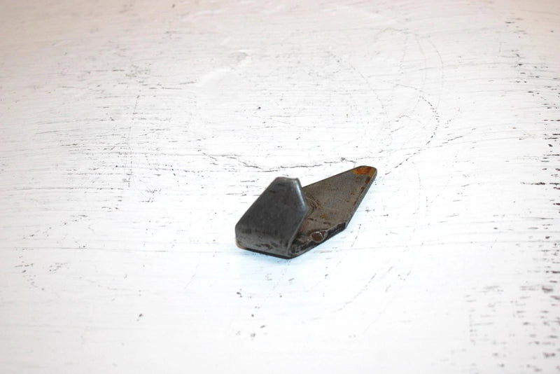 1995 Polaris 440 L/c Oem Right Steering Stop Bracket 5222875-067 SP33