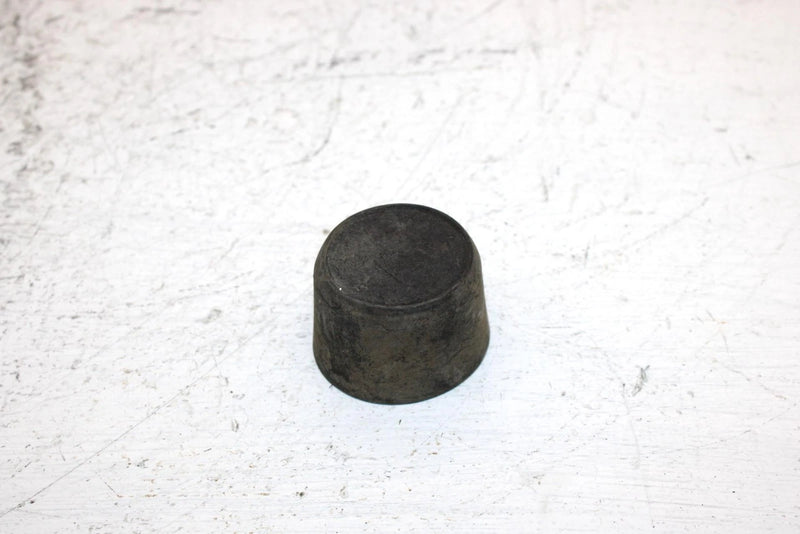 2005 Polaris Sportsman 90 Oem Hub Rubber Cap Pair 0450829 AP174