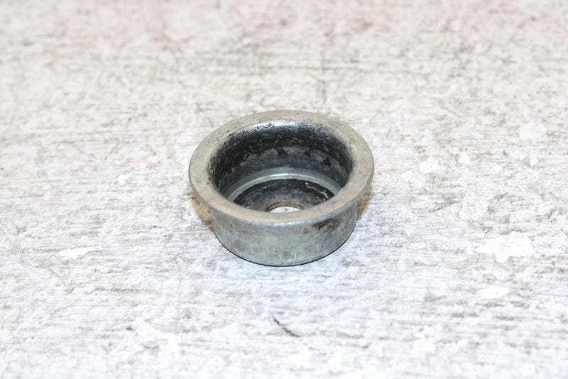 1995 Yamaha Vmax 500 Oem Front Shock Retainer 8BN-22401-00-00 SY34