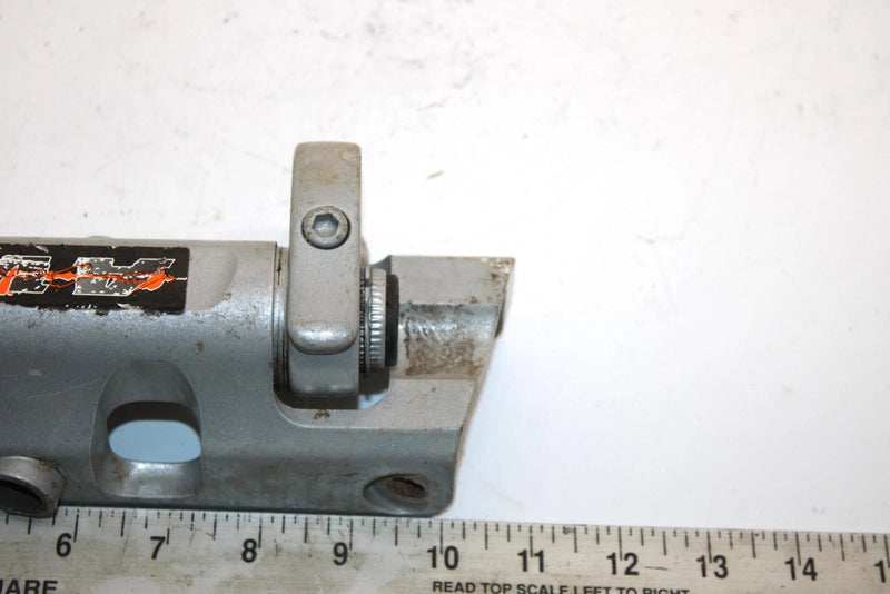 07 Arctic Cat M1100 Efi 153 Oem Right Steering Knuckle 1703-630 SA308