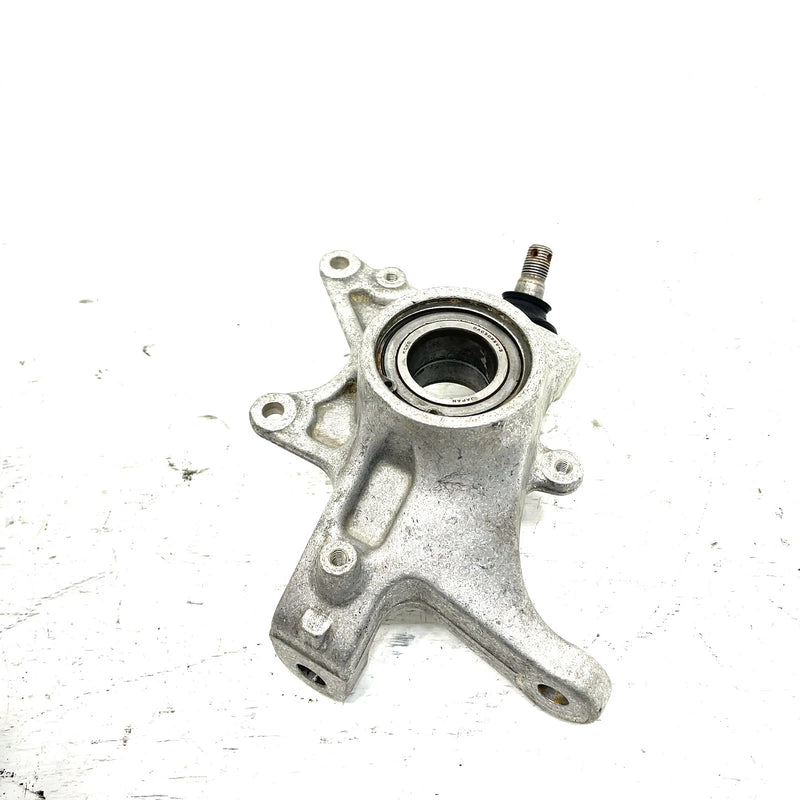 12 Yamaha Grizzly 550 YFM550 4x4 OEM Right Steering Knuckle 2GB-F3502-11-00 AY65