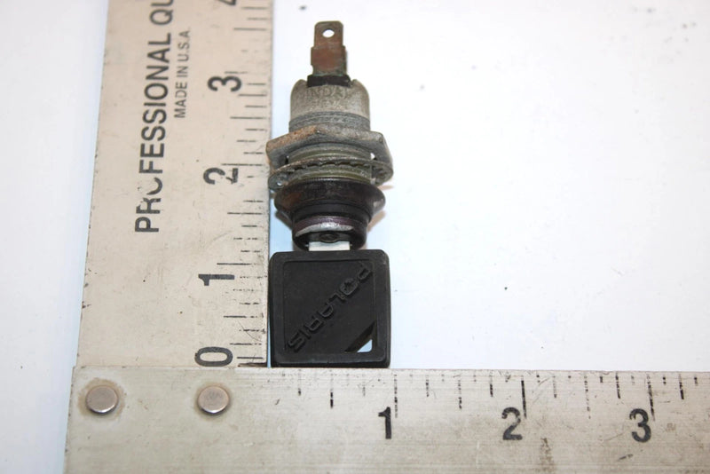 93 Polaris Trail Oem Ignition Key Switch 2200357 2410009 SP134