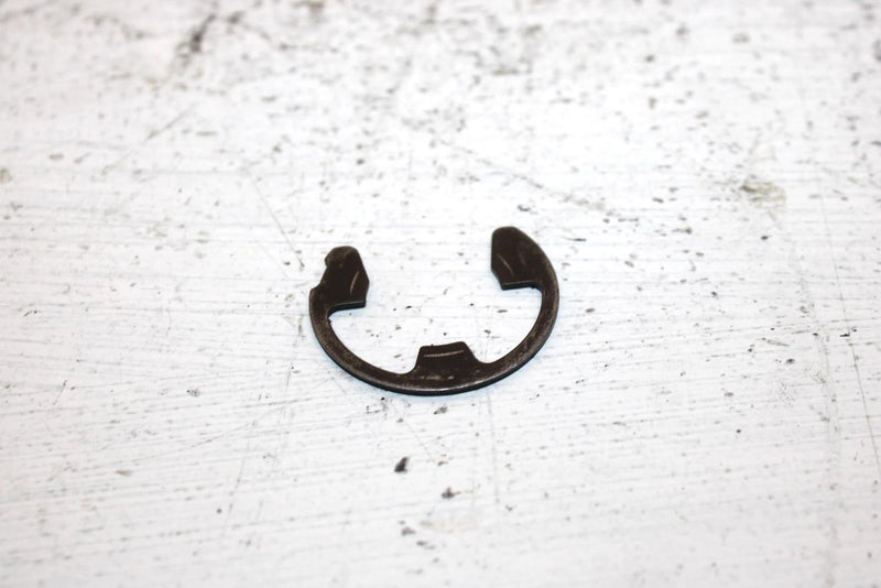 2000 Polaris Xplorer Oem External Retaining Ring Pair 3233720 AP177