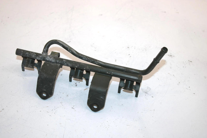 03 Arctic Cat Bearcat Wide Track Oem Fuel Rail 3006-589 SAS6