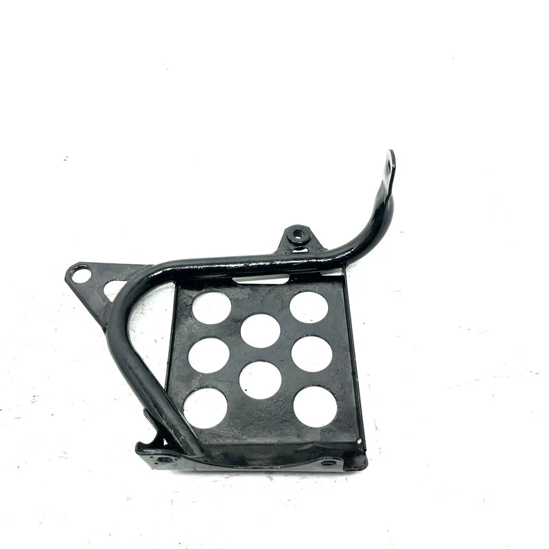 2000 Yamaha Warrior 350 YFM350X OEM Heel Guard 3GD-27445-00-00 AY67