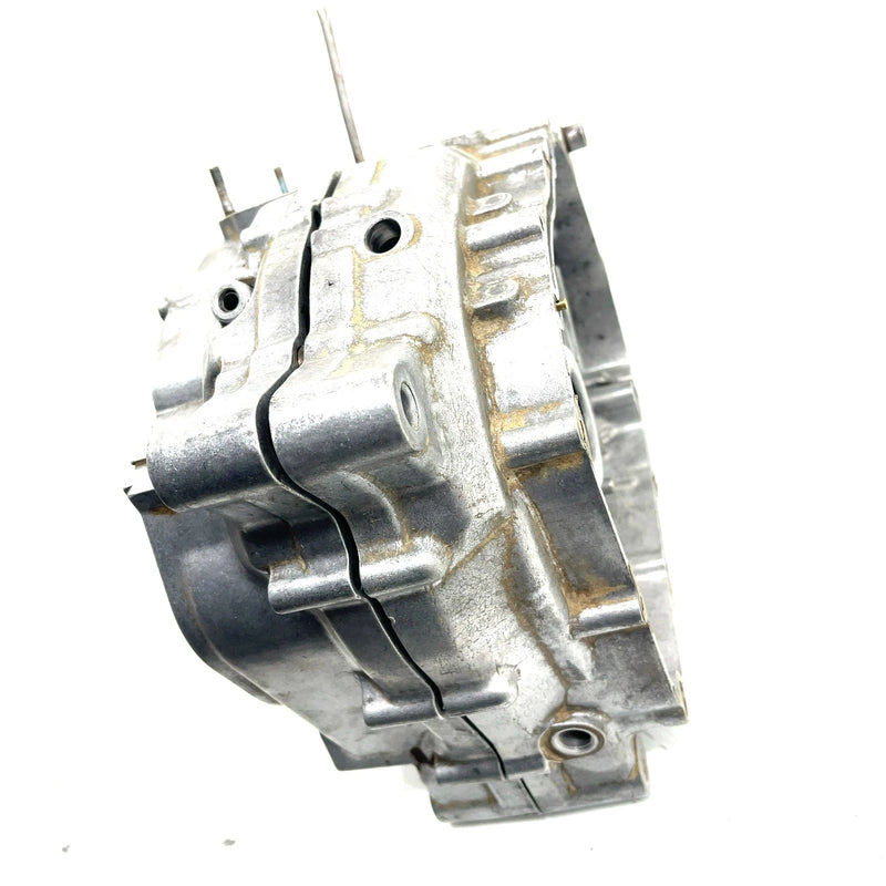84 Suzuki Quadrunner 185 LT185 OEM Crankcase (Seized Stud) 11300-24841 AS39